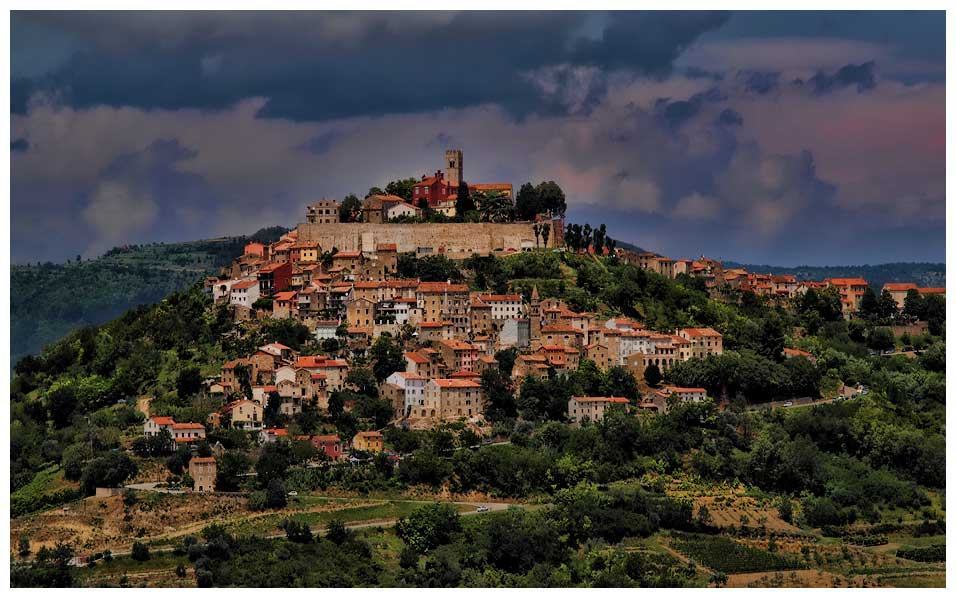 #Motovun #Istria #Croatia - Chasing the Donkey