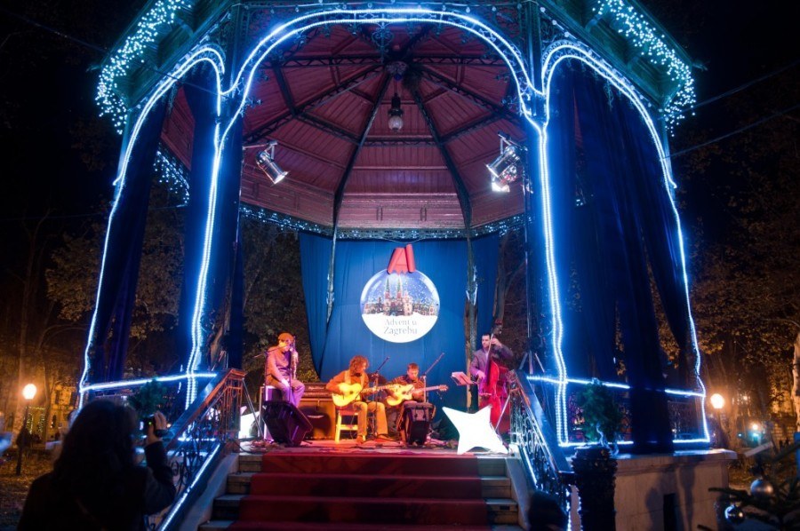 Advent in Zagreb | Chasing the Donkey Croatia Travel Blog