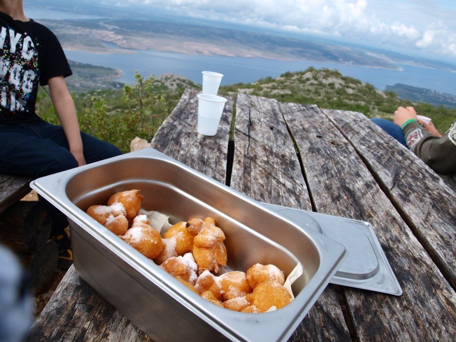  Starigrad Paklenica Velebit photo jeep safari fritule-Jage Esel 