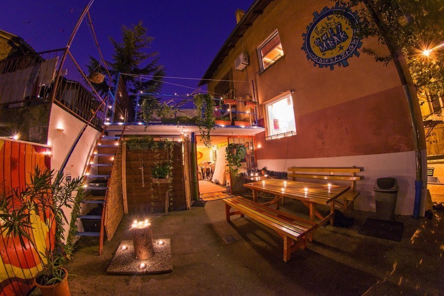 Mali Mrak Hostel Garden | Croatia Travel Blog