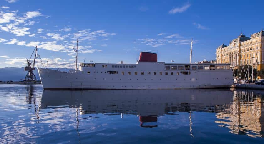 Boatel Weird Accommodation in Croatia | Croatia Travel Blog