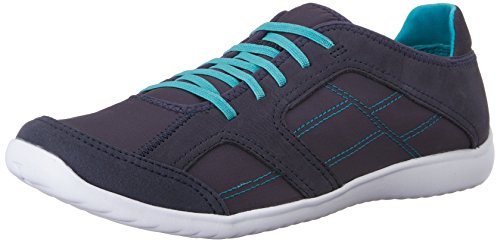 clarks women's tennis shoes