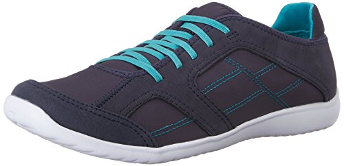 clarks women's walking trainers