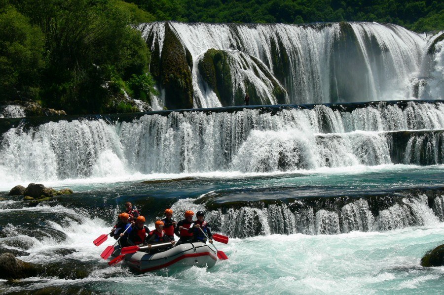 Things to do in Bosnia and Herzegovina | rafting-una-river-bosnia | Croatia Travel Blog