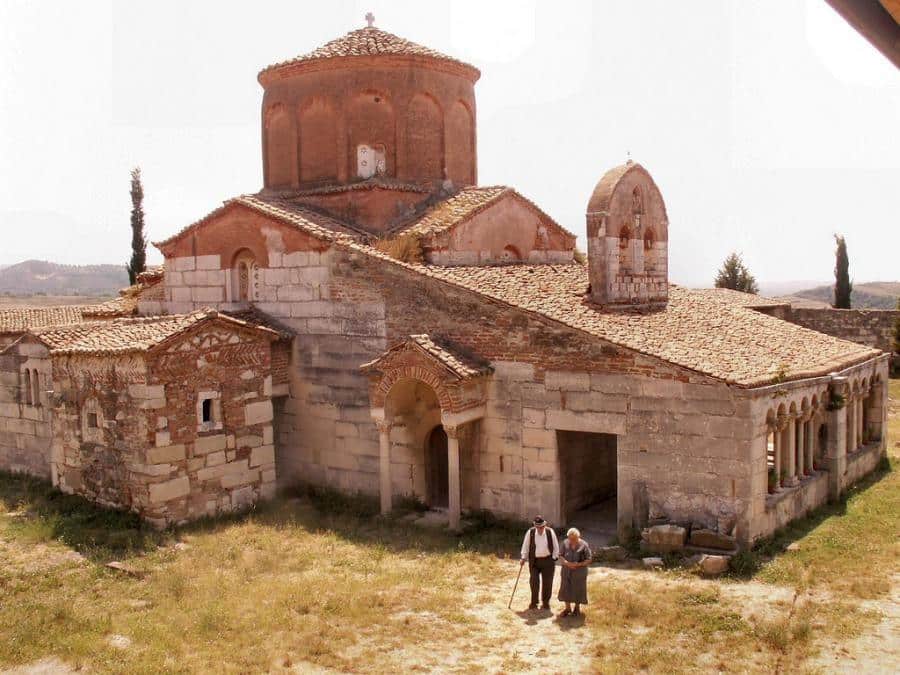 apollonia-albania_albania-travel-blog