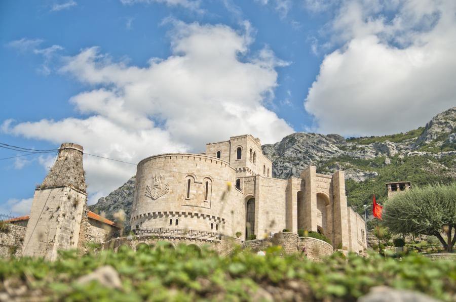 kruja-castle-albania_albania-travel-blog