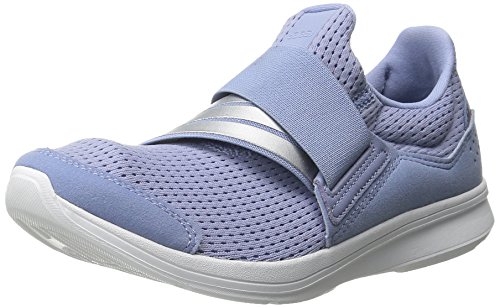 pull on walking shoes