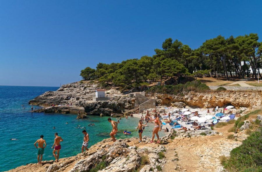 Croatia Travel Blog_Best Beaches in Istria_Hawaiian Cove Beach