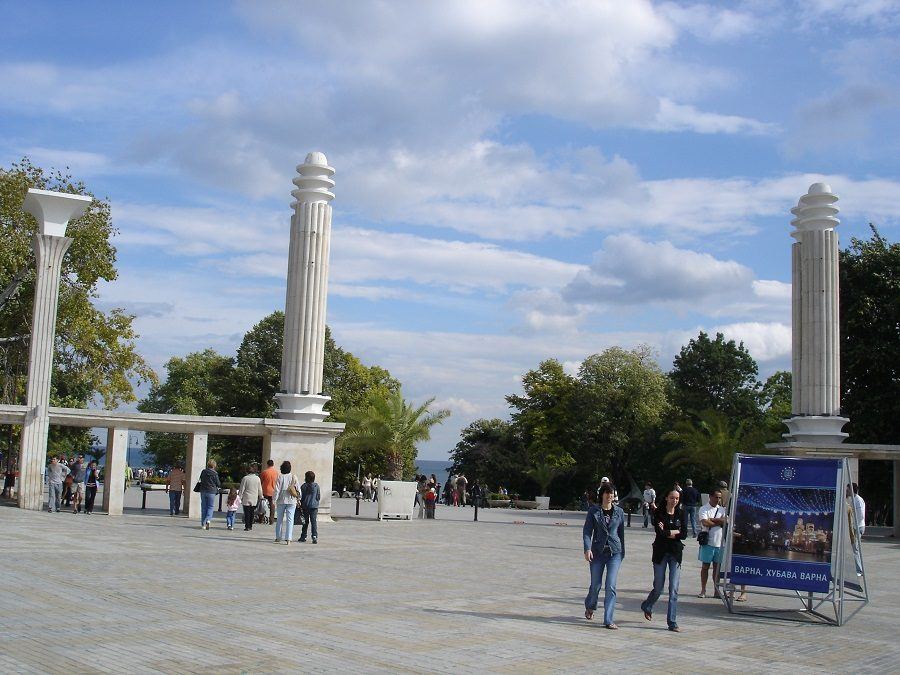 Things to do in Bulgaria_Sea Garden Entrance_Bulgaria Travel Blog