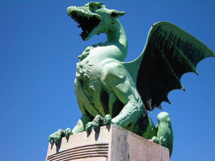 Things to do in Slovenia_The Bridges of Ljubljana_Dragon