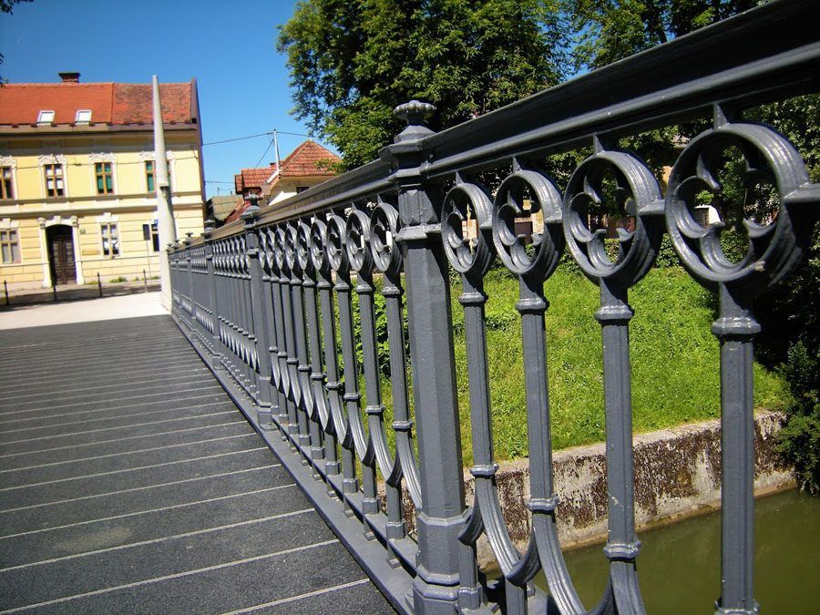 Things to do in Slovenia_The Bridges of Ljubljana_Hradecky Bridge