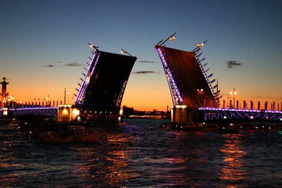 Russia Travel Blog_ Best Two Week Russia Travel Itinerary_St.Petersburg-White-Nights.jpg