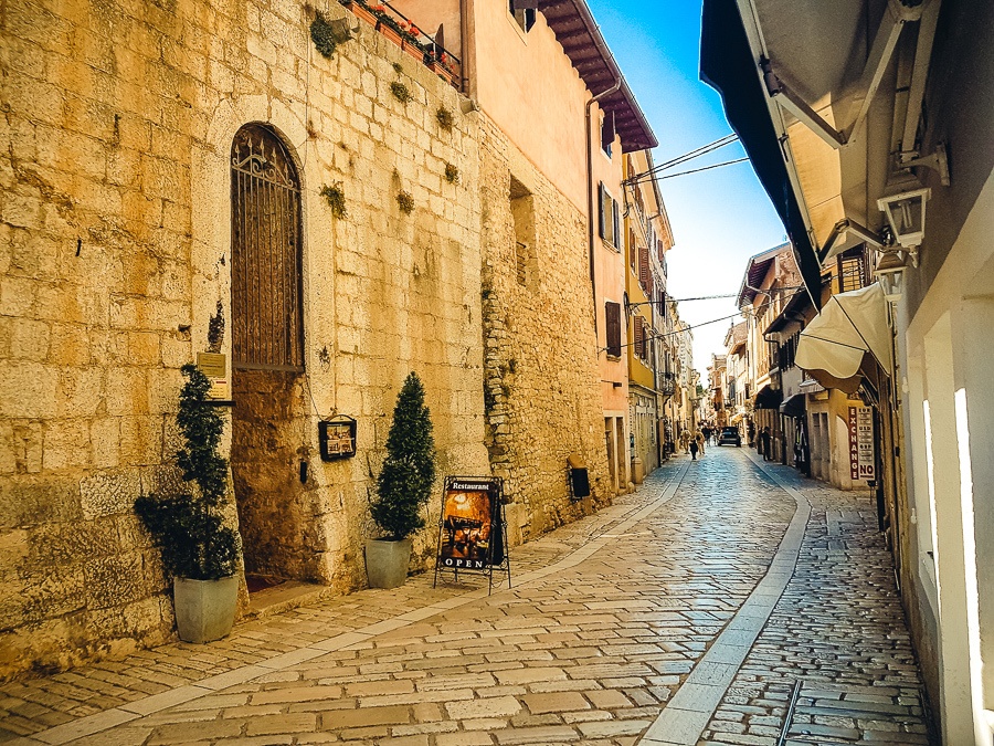 Things To Do In Porec Street