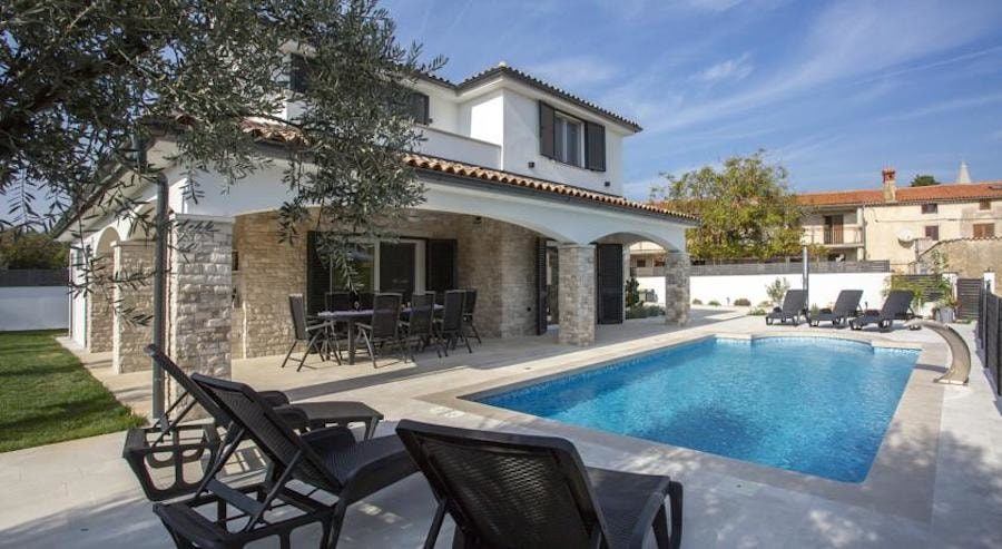 Croatia Travel Blog_Where to Stay in Pula_Villa Kata In Stinjan