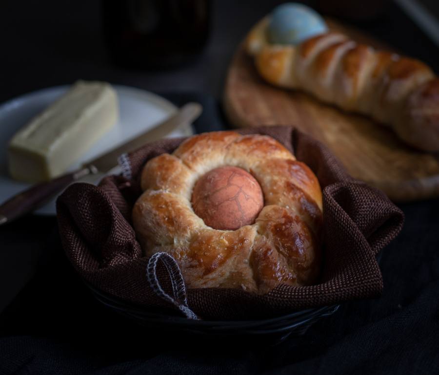 `_Croatian Easter Bread Dolls