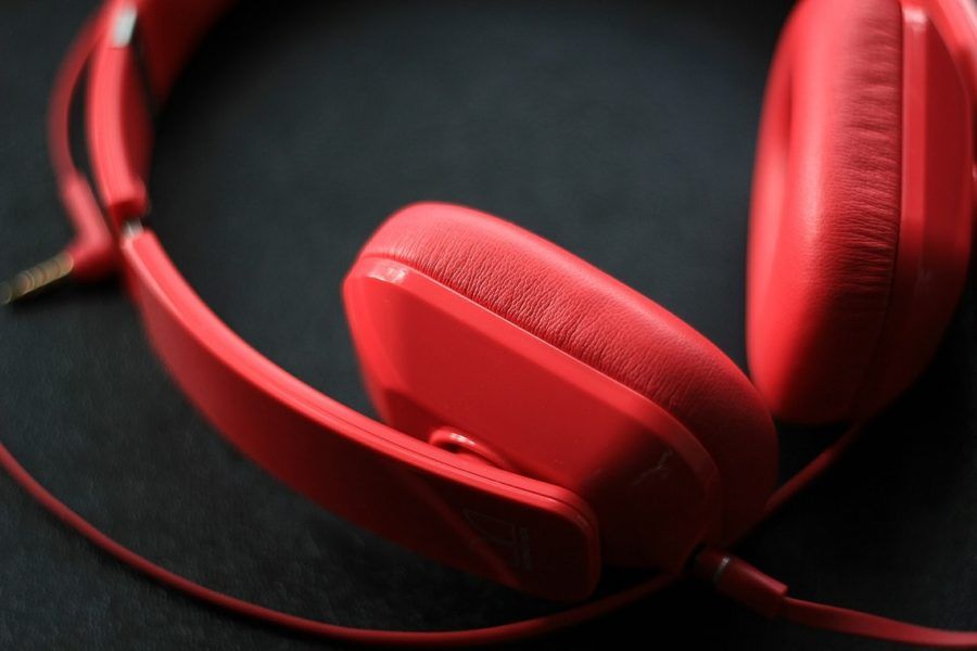 Headphones_Noise Cancelling Kid's Headphones Reviews_COVER