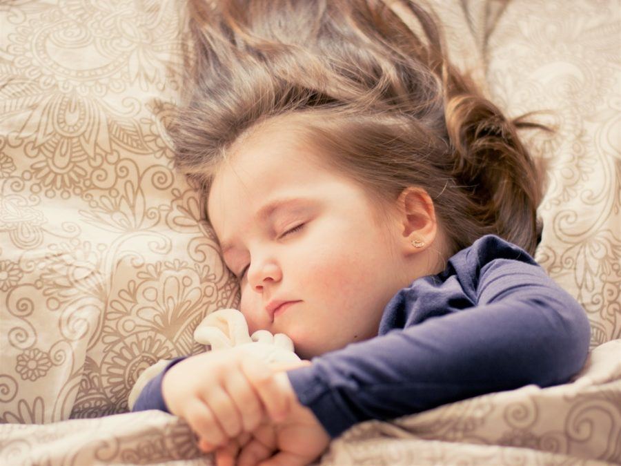 Sleeping Child_Best Travel Cribs and Beds for Toddlers