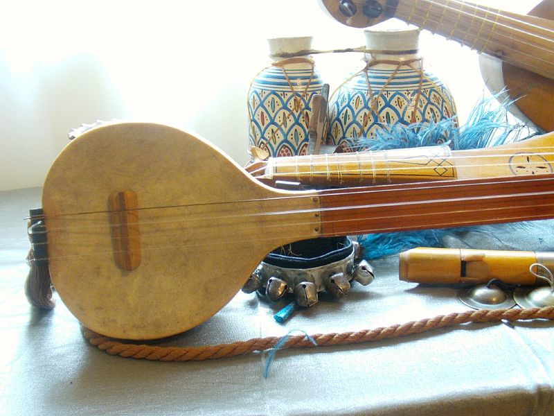 Macedonian Souvenirs_Tambura