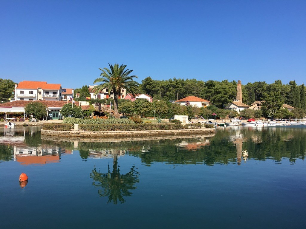 Vrboska - Sailng