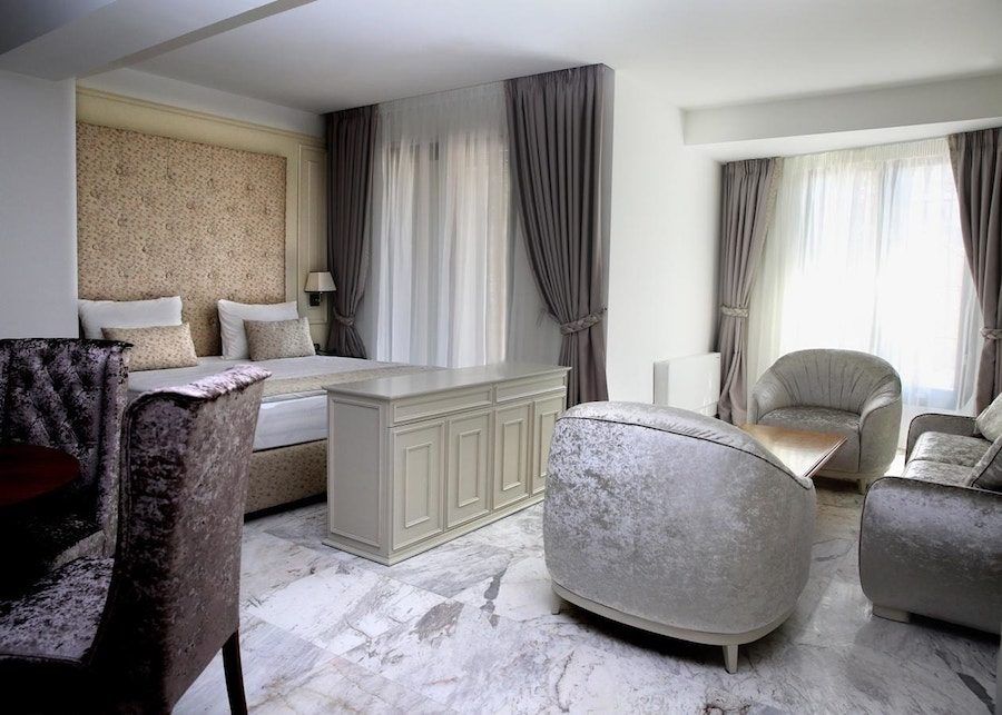 Montenegro Travel Blog_Things to do in Montenegro_Where to Stay in Budva_Slavija Budva Hotel