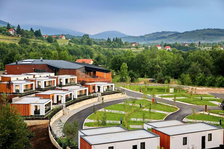 Croatia Travel Blog_Best Holiday Resorts in Croatia_Mobile Homes Camping Plitvice, Plitvička Jezera