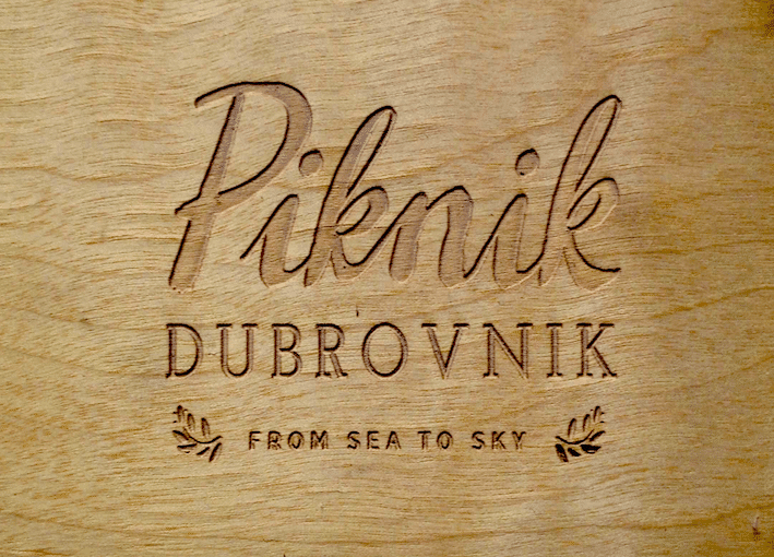 SOCIAL DISTANCING IN CROATIA_Piknik Logo