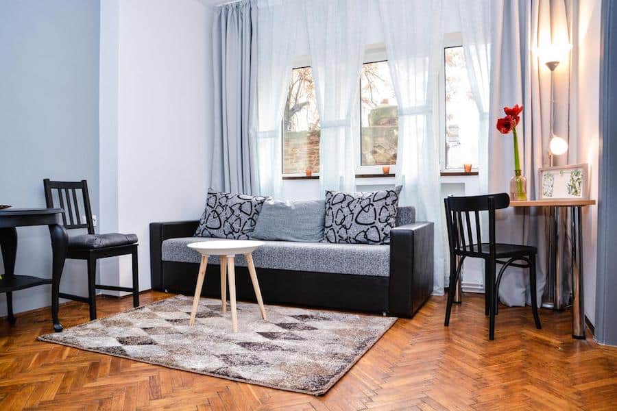Romania Travel Blog_Where To Stay In Bucharest_Gabriela’s Apartment In The Old Town