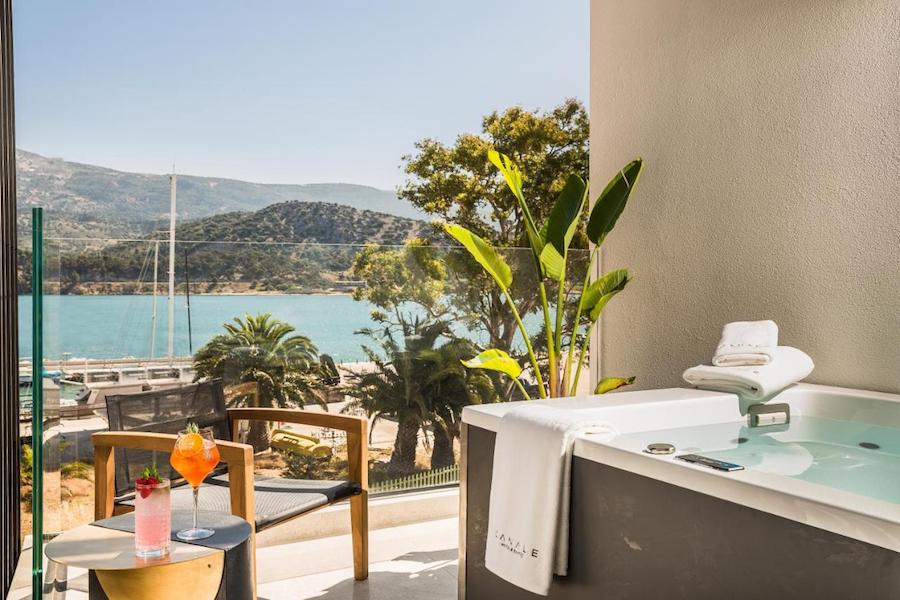 Greece Travel Blog_Where To Stay In Kefalonia_Canale Hotel & Suites