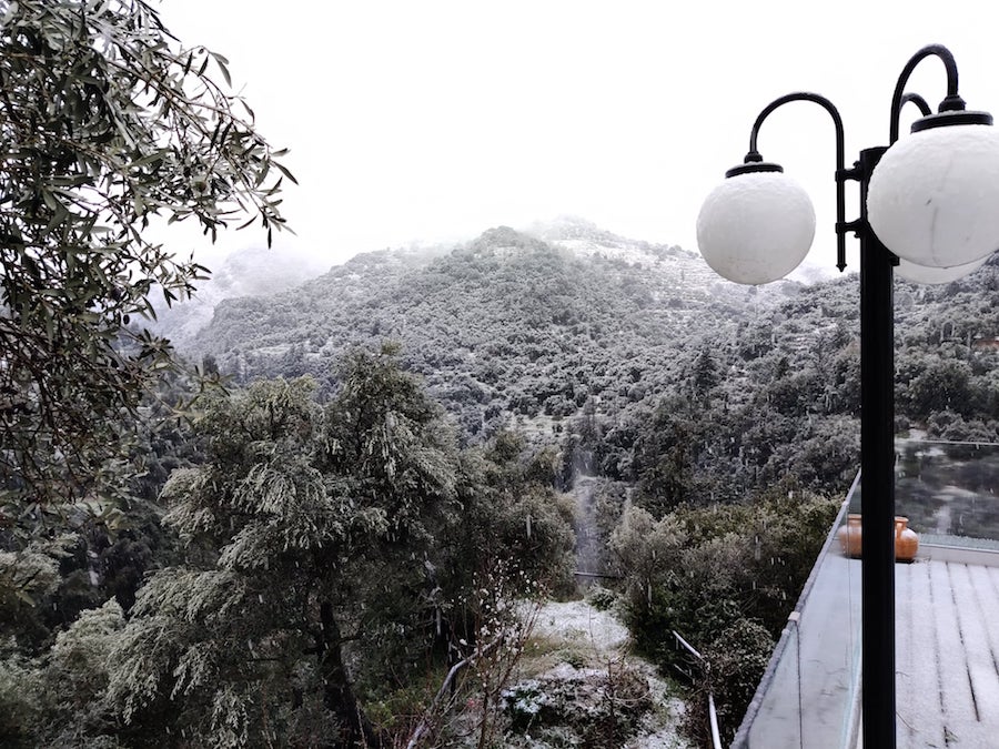 Greece Travel Blog_Where To Stay In Greece In Winter_Villa Drakona