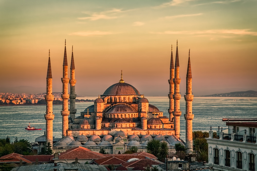 Most Beautiful Mosques In Turkey - Blue mosque in Istanbul at sunset