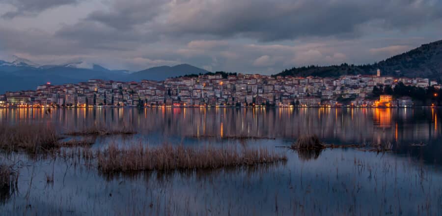 Most Beautiful Cities in Greece - Cityscape of Kastoria
