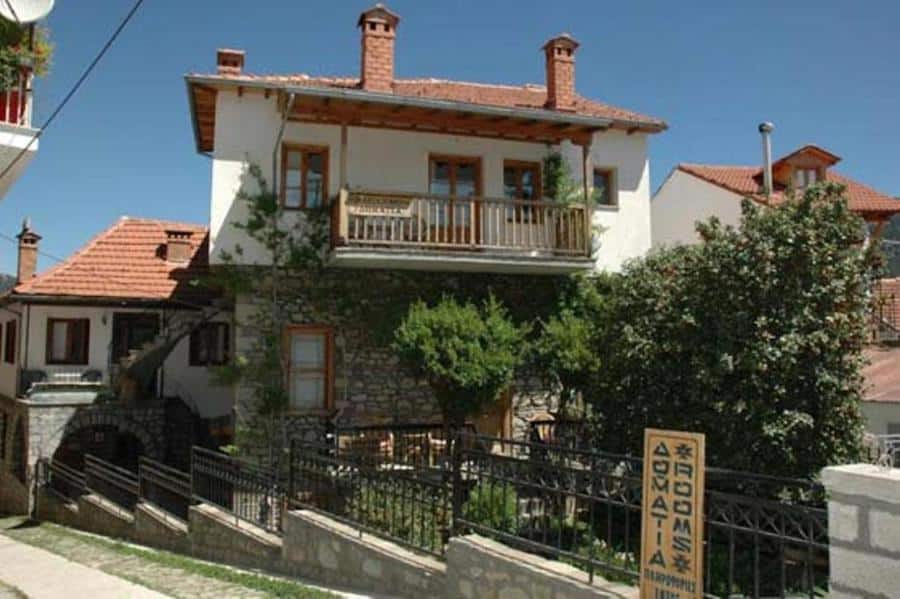 Greece Travel Blog_Beautiful Cities In Greece Not To Miss_Arka Metsovo