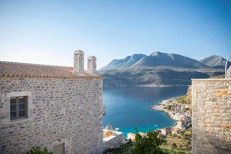 Greece Travel Blog_Best Beaches In The Pelponnese & Nearby Hotels_Trapela Limeni Luxury Suites