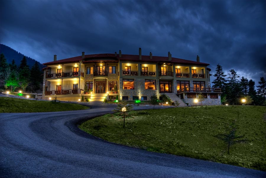 Greece Travel Blog_Winter Ski Resorts In Greece_Melegos Inn Hotel