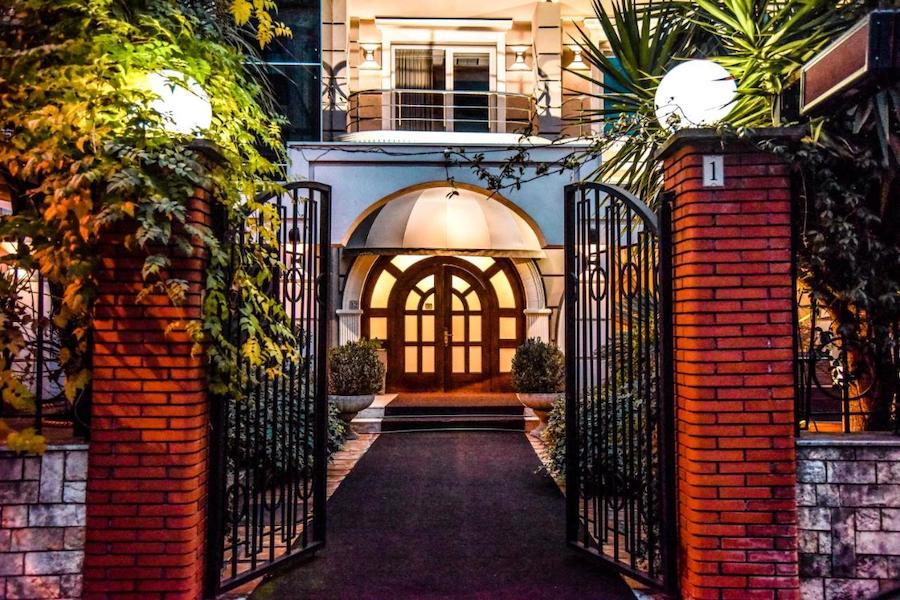 Albania Travel Blog_Where To Stay In Tirana_VH Broadway Tirana Hotel