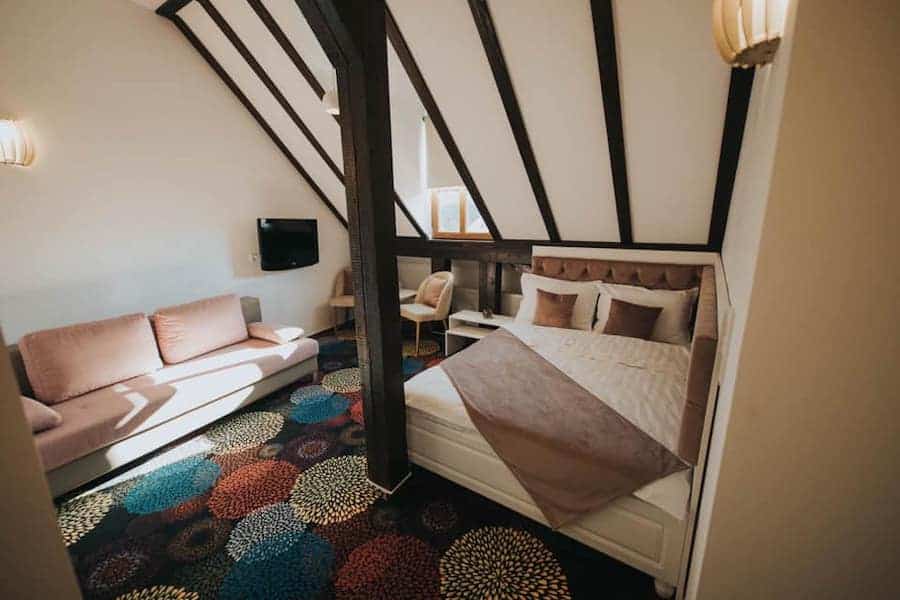 Romania Travel Blog_Where To Stay In Sibiu_Hotel Marabella