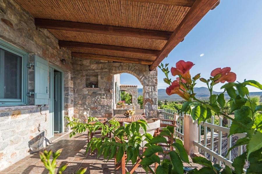 Greece Travel Blog_Guide To Kythira Island_Palaeopoli Villas