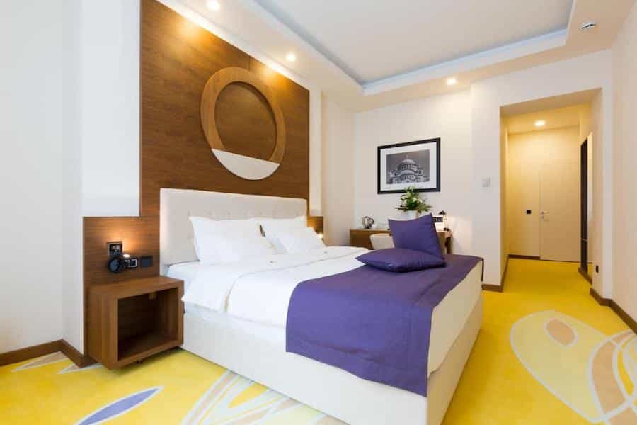 Serbia Travel Blog_Where To Stay In Belgrade_Hotel City Savoy