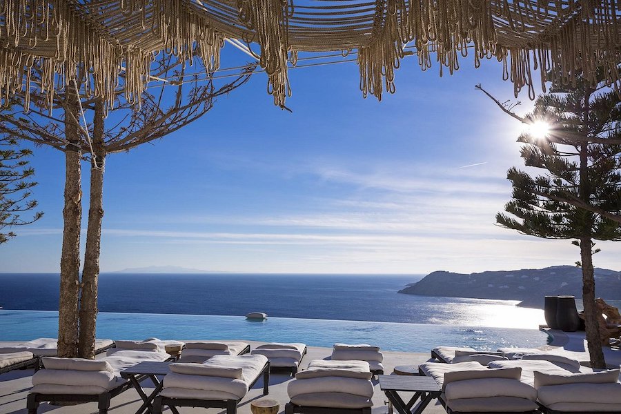 Greece Travel Blog_Best Honeymoon Hotels In Mykonos_Myconian Utopia Resort