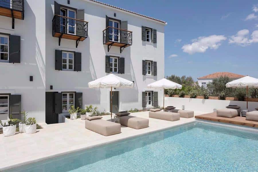 Greece Travel Blog_Spetses Guide_Yayaki Spetses
