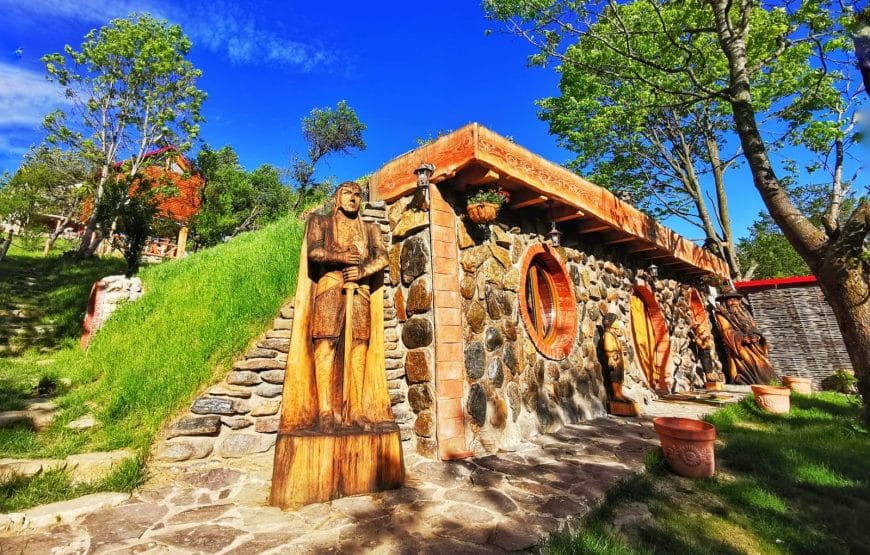 Romania Travel Blog_Glamping In Romania_Hobbit House