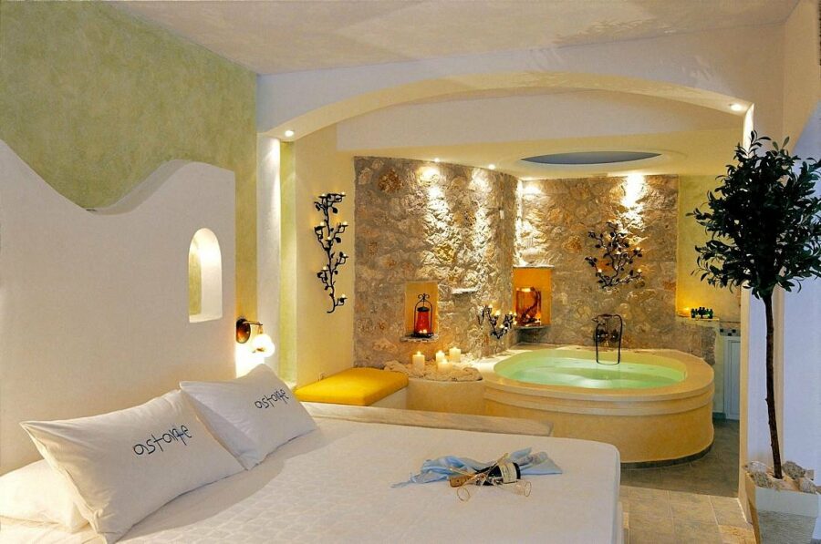 Santorini Honeymoon Hotels_honeymoon-suite-astarte2