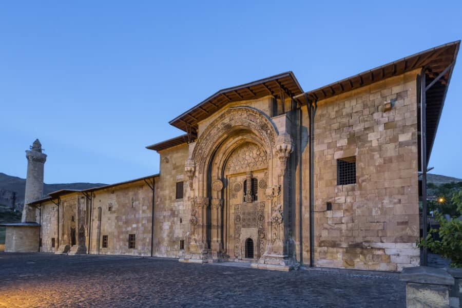 Great Mosque And Hospital Of Divrigi - UNESCO World Heritage Sites In Turkey