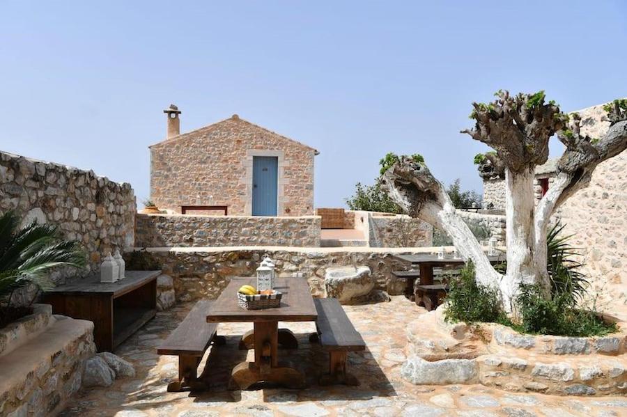 Greece Travel Blog_Guide To Areopoli_Lithos Stone Suites