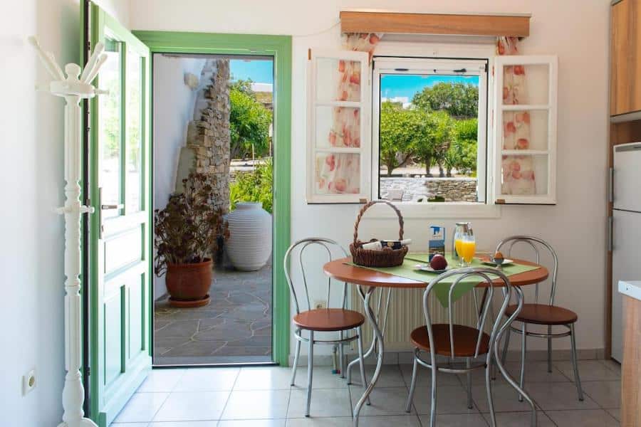 Greece Travel Blog_Sifnos Island Guide_Arhontou