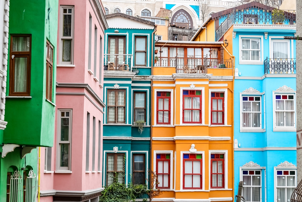 From Tea Houses To Galleries A Day In The Colorful Balat Istanbul