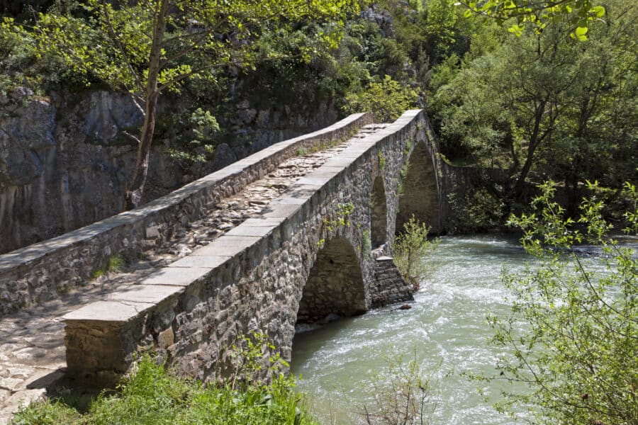 Portitsa Gorge - Portitsa ancient stone bridge