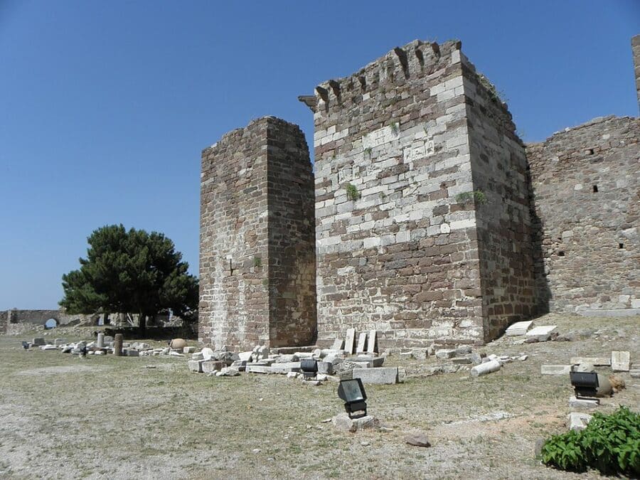 Things to do in Lesbos - Castle of Mytelene