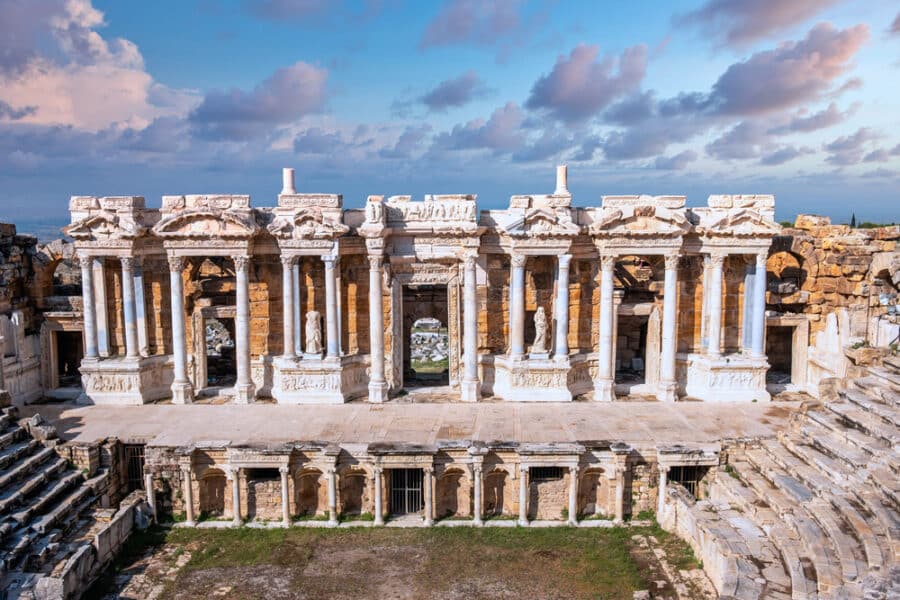 Hierapolis Ancient City, ruins of Hierapolis in Pamukkale_Depositphotos_321572494_S