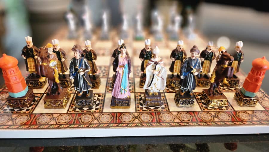 Ottomon Chess Pieces_Souvenirs from Turkey_Shopping in Istanbul